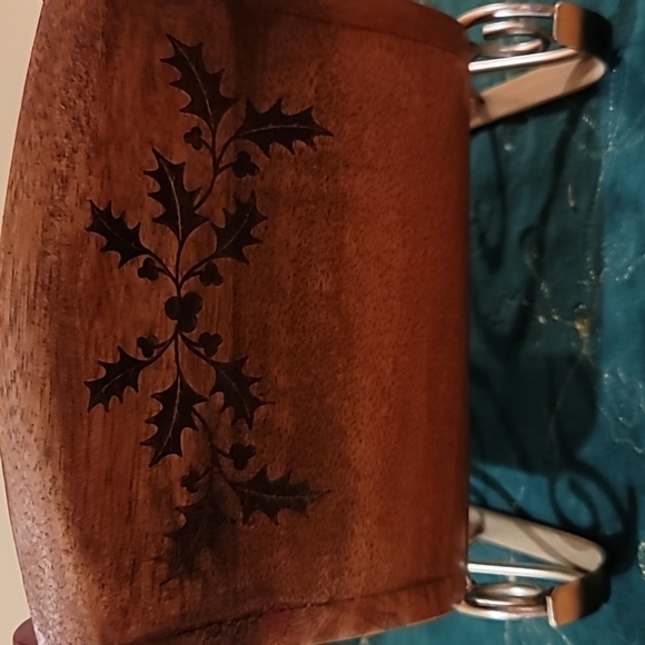 Lenox Wood Sleigh Serving Centerpiece - Picture 5 of 11